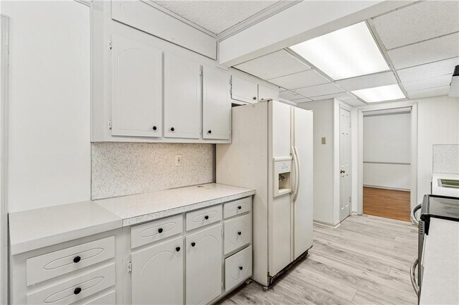 Building Photo - 2373 Wood Creek Ct