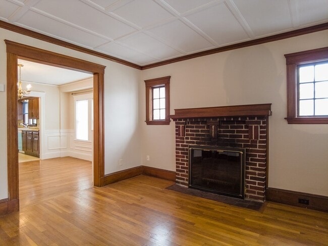 Building Photo - 119-121 Highland Ave