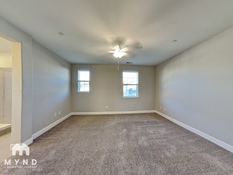 Building Photo - 1835 Sea Horse Rd