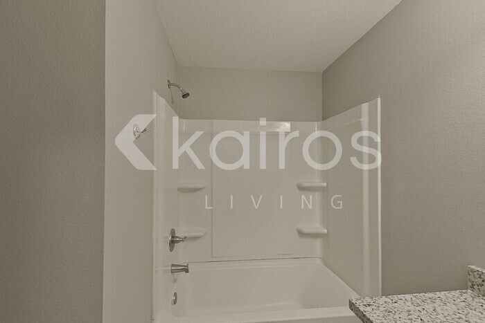 Building Photo - 11357 Camden Ct Cir