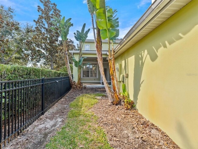 Building Photo - 6222 Hadley Commons Dr