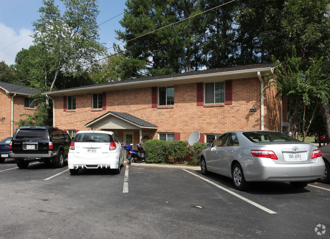 Primary Photo - Indian Creek Apartments