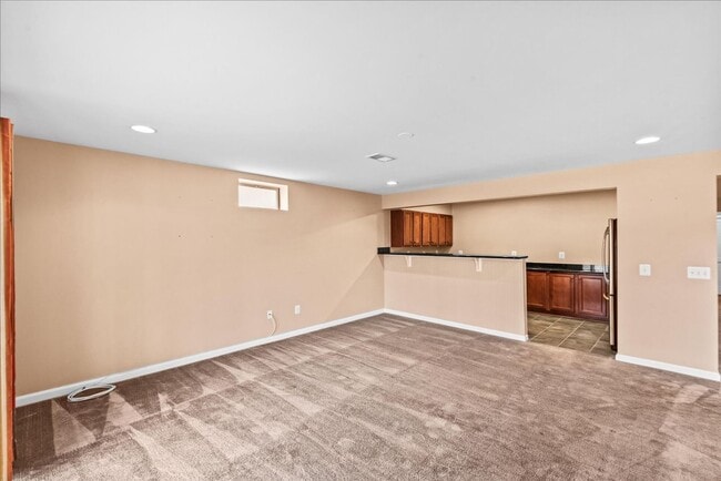 Building Photo - 3 Bed 3 Bath in 55+ Four Seasons Dumfries, VA