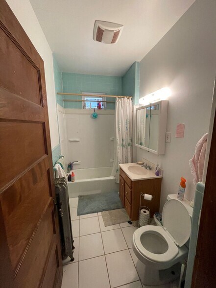 Building Photo - 50 Gardner St