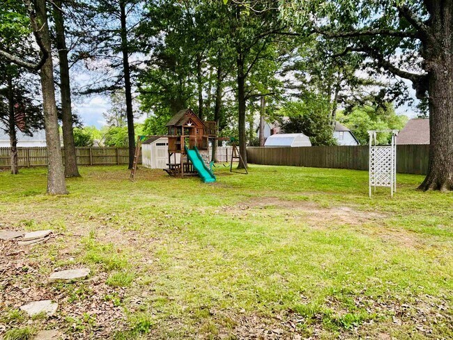 Building Photo - 3738 Brook Trail Ln