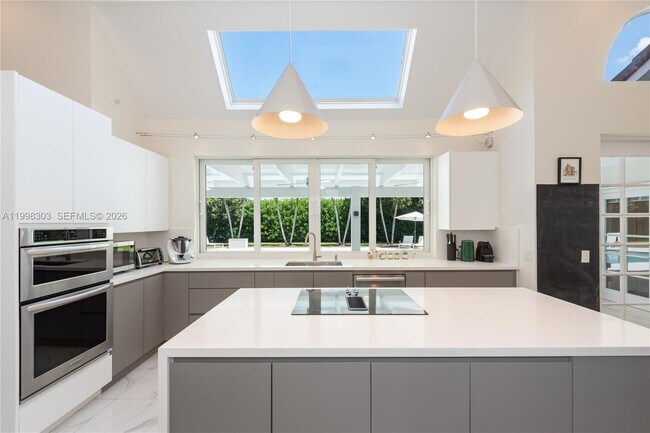 Building Photo - 8001 SW 160th St