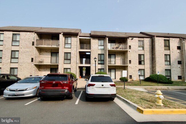 Building Photo - 6145 Edsall Rd