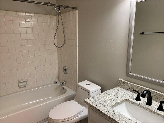 Building Photo - 5234 Wexford Ln