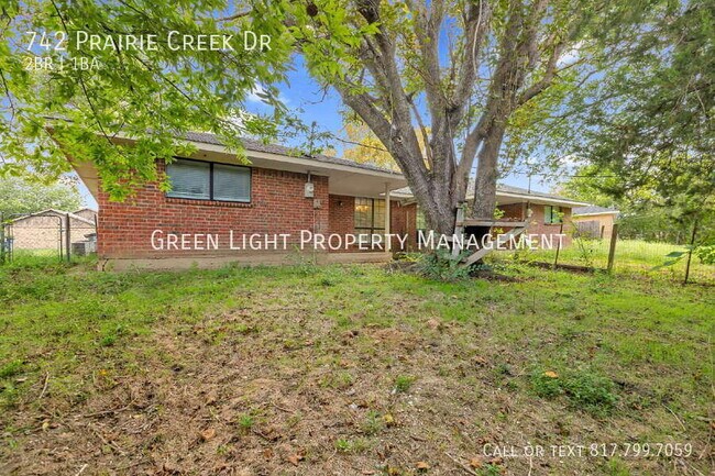 Building Photo - 742 Prairie Creek Dr