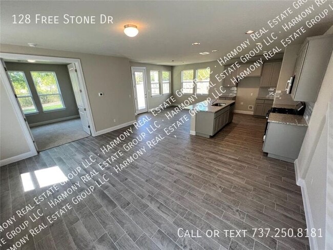 Building Photo - 128 Free Stone Dr