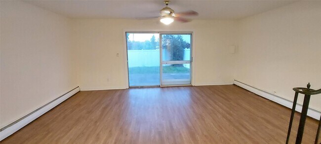 Building Photo - 109 Roosevelt Dr