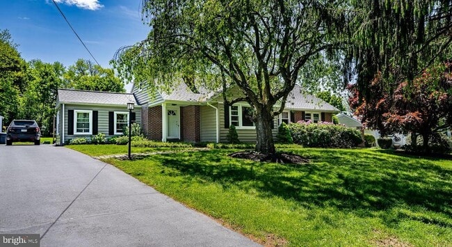 Building Photo - 1538 Carmac Rd