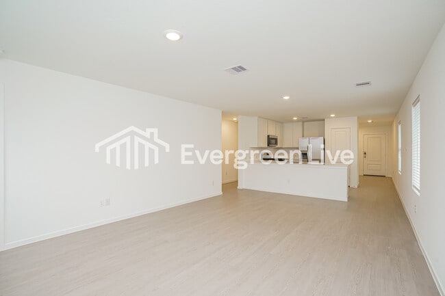 Building Photo - 319 Bush Mdw Ln