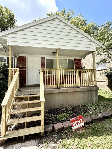 Building Photo - 745 Wilbud Dr