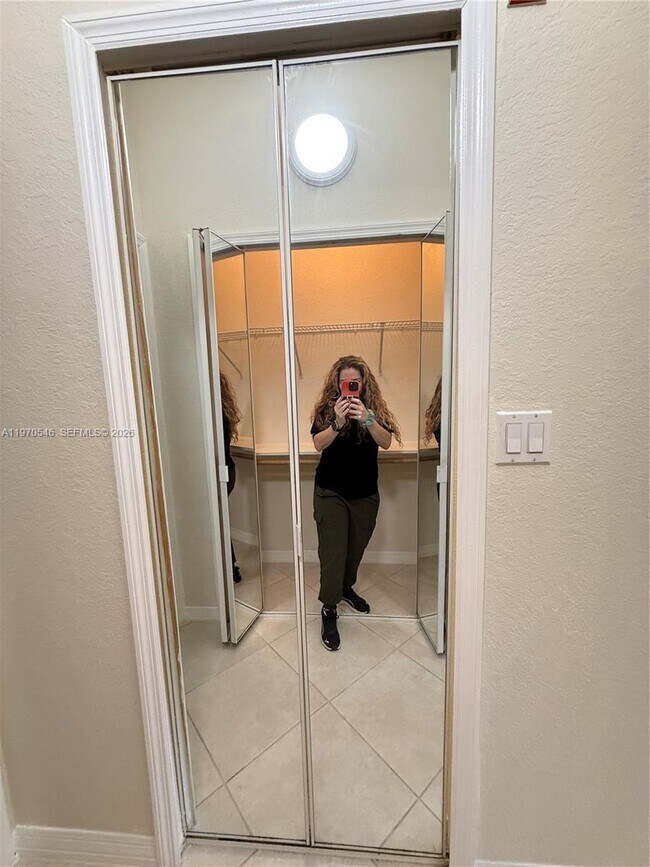 Building Photo - 8936 W Flagler St