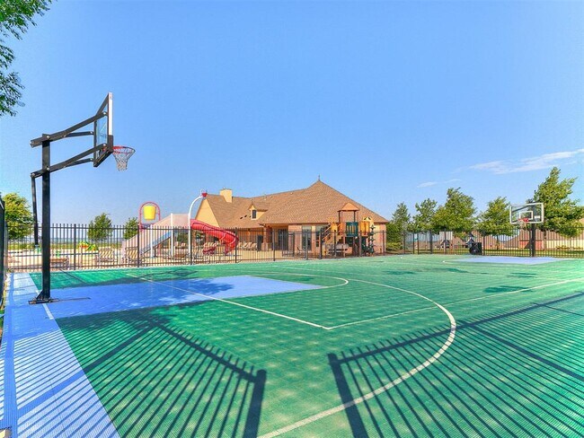 Building Photo - 2980 NW 184th Terrace