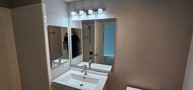 Building Photo - DOWNTOWN SAN DIEGO East Village - Smart Co...