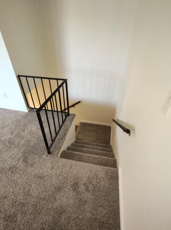 Building Photo - 3207 W Willow Knolls Dr