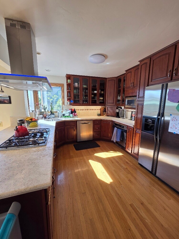 Building Photo - 6746 Cutting Blvd