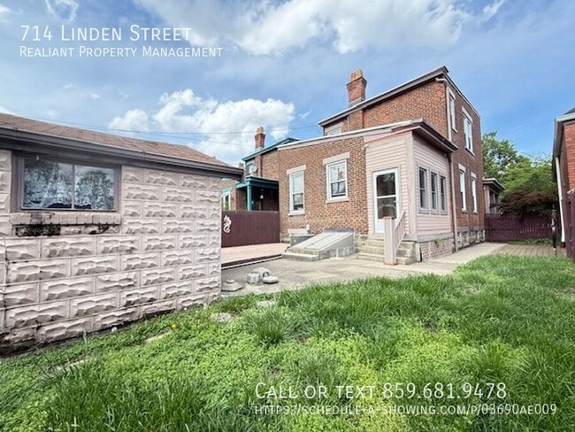 Building Photo - 714 Linden Ave