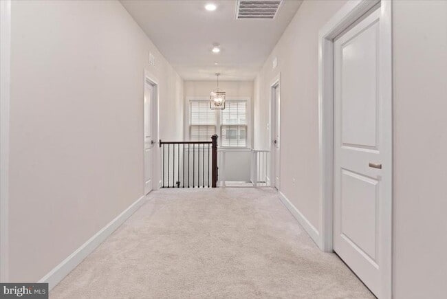 Building Photo - 13903 Hebron Ln