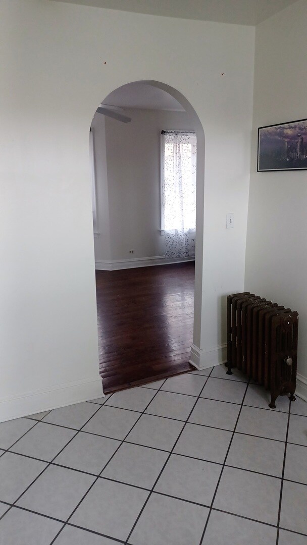 Building Photo - 5132 W 21st St