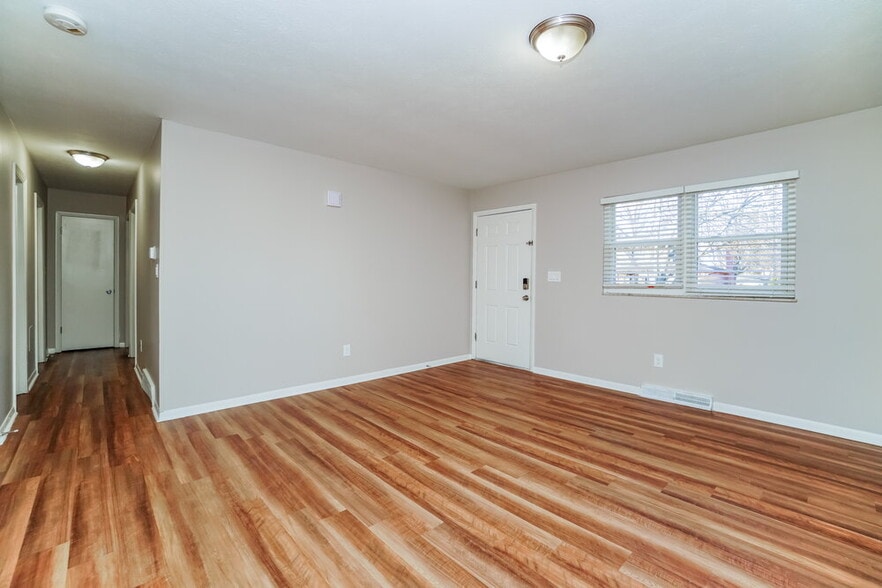 Building Photo - 1675 Norma Rd