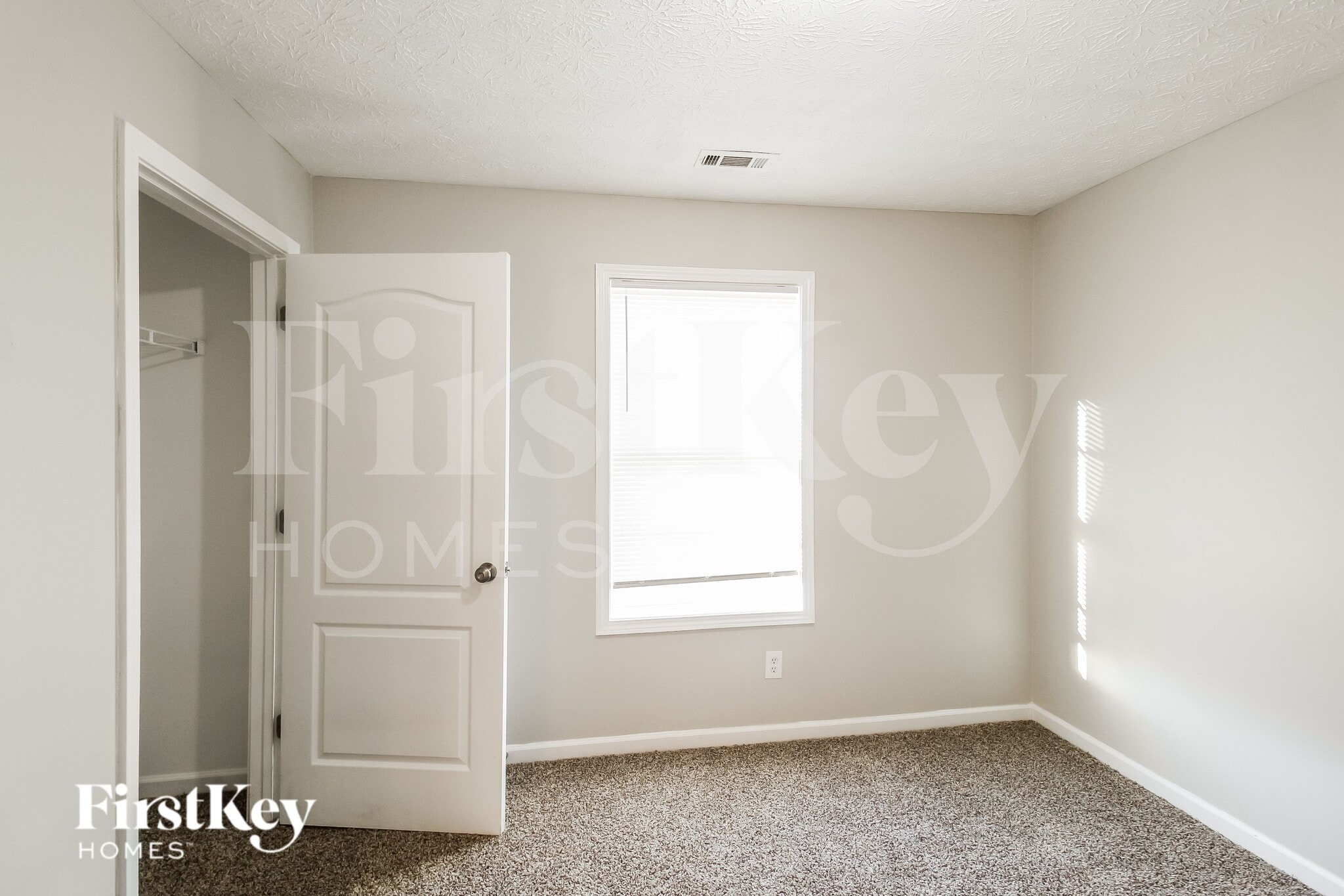 Building Photo - 175 Mills Creek Ln