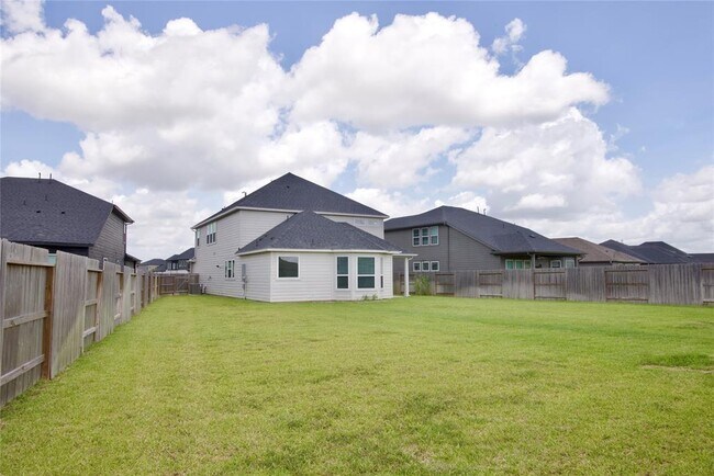 Building Photo - 8475 Harrington Grv Trl