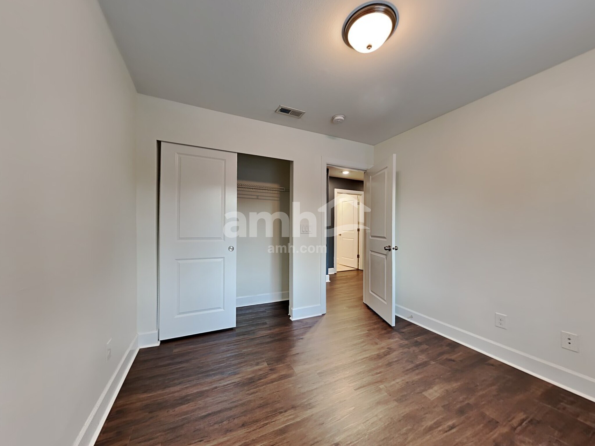 Building Photo - 18507 18th Ave E