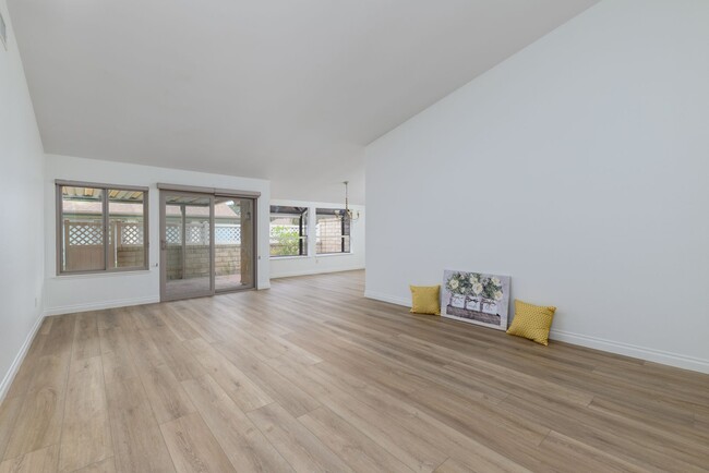 Building Photo - 22106 Village 22