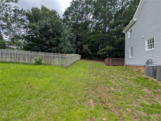 Building Photo - 443 Cricket Ridge Ct