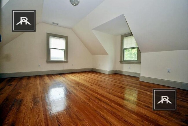 Building Photo - 6 bedroom in Brighton MA 02135