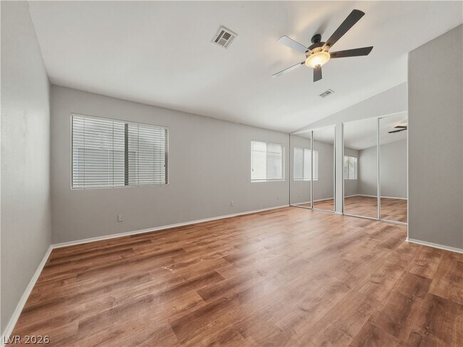 Building Photo - 1037 Blue Lantern Dr