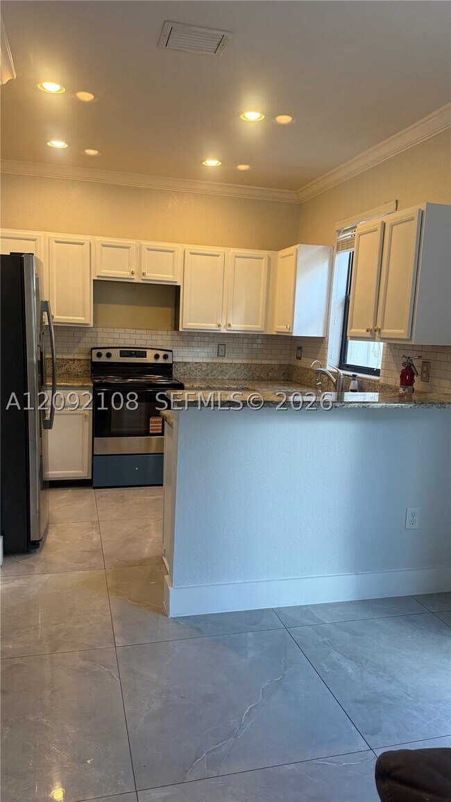 Building Photo - 3301 W 89th Terrace