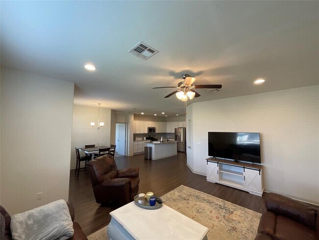 Building Photo - 18317 Calasetta Dr