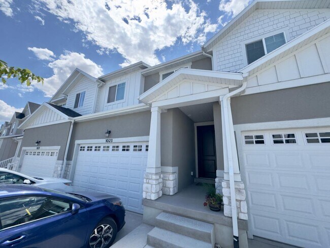 Building Photo - 1023 N Ledger Dr