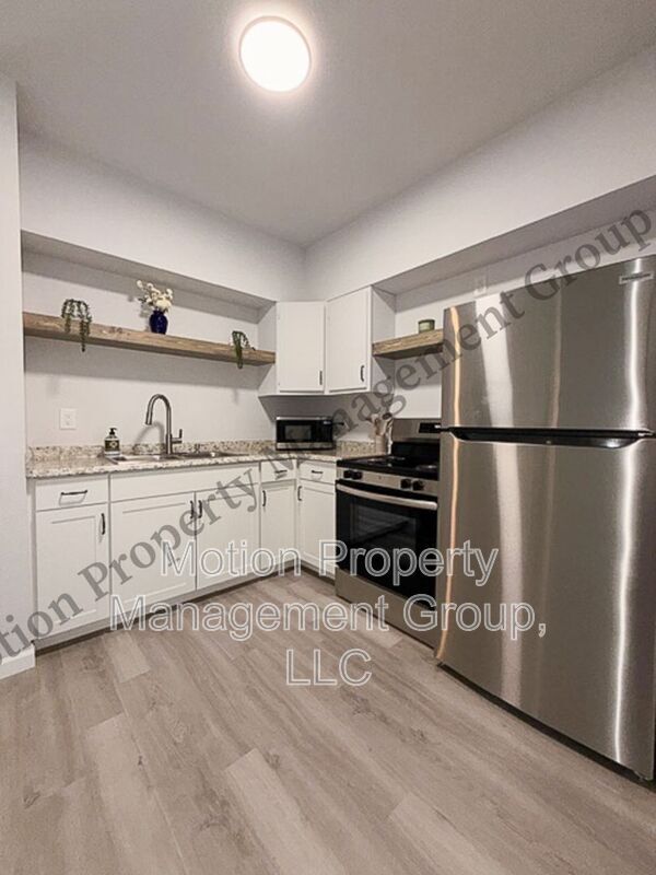 Building Photo - 6918 Northside Dr