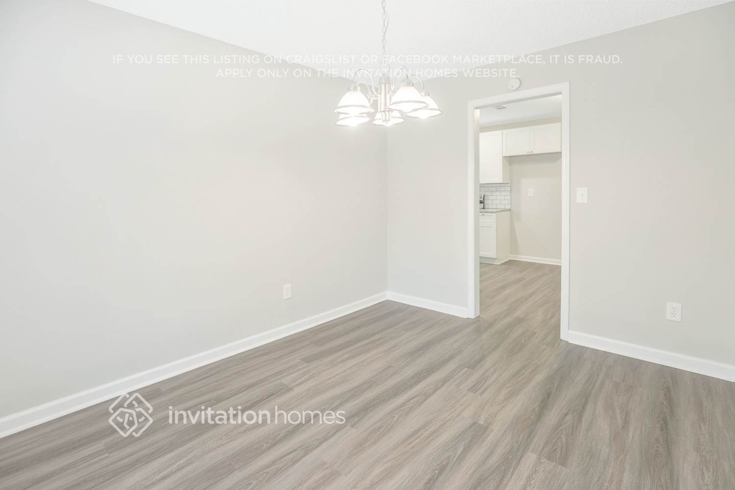 Building Photo - 2463 Rockwood Way SW