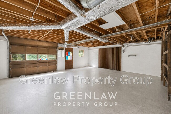 Building Photo - 3605 Flat Shoals Rd