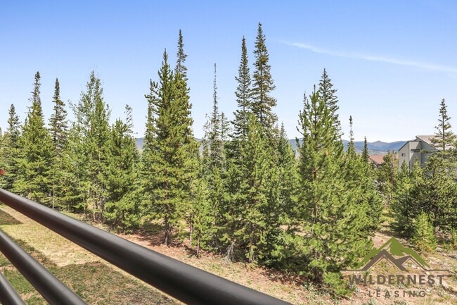 Building Photo - Winter Rental- 2 Bed/2 Bath, renovated con...