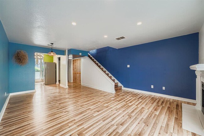 Building Photo - 2018 W Rundberg Ln