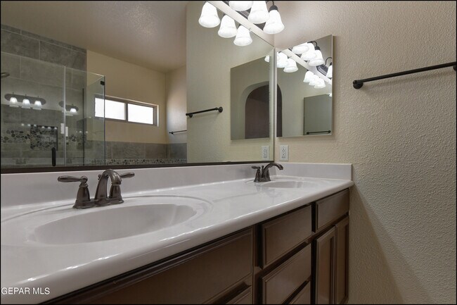 Building Photo - 14319 Owl Point Ave