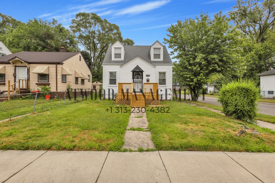 Building Photo - 13500 Stahelin Rd