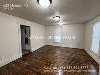 Building Photo - 423 Marion-2