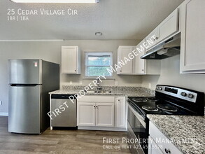 Building Photo - 25 Cedar Village Cir