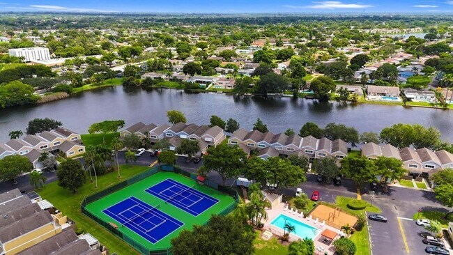 Building Photo - 1441 NW 122nd Terrace