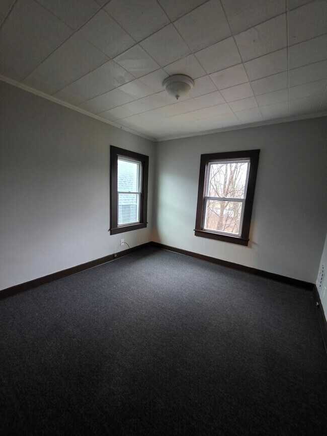 Building Photo - 19 Texas St