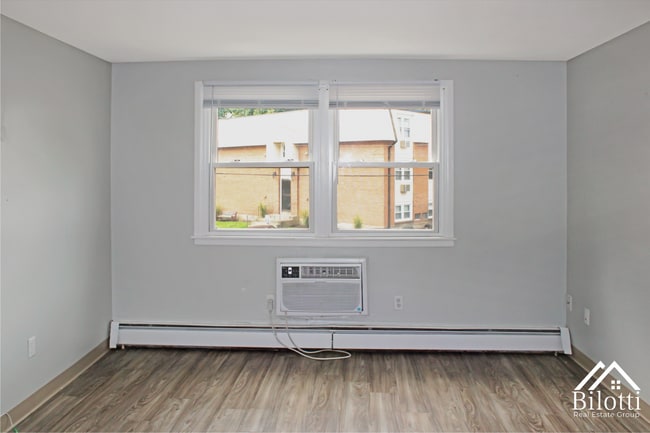 Interior Photo - Hillside Terrace Apartments