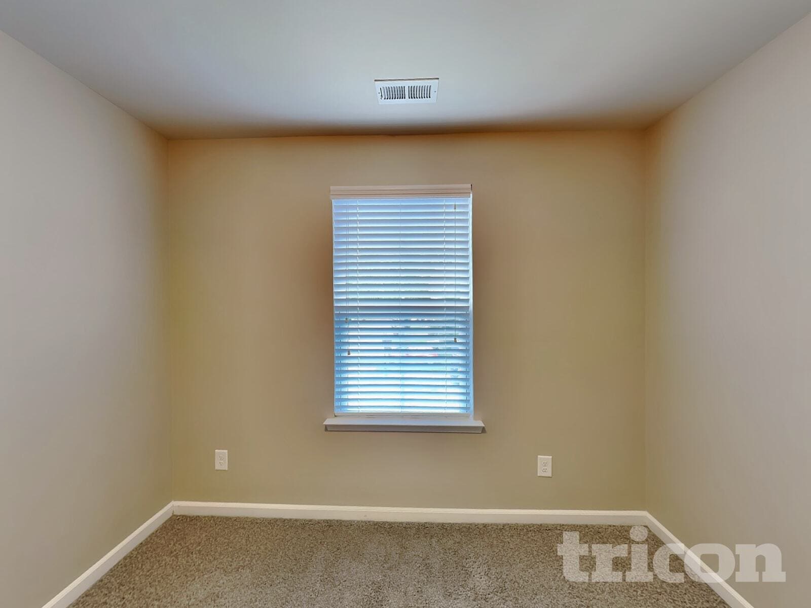 Building Photo - 105 Hickory Station Ln